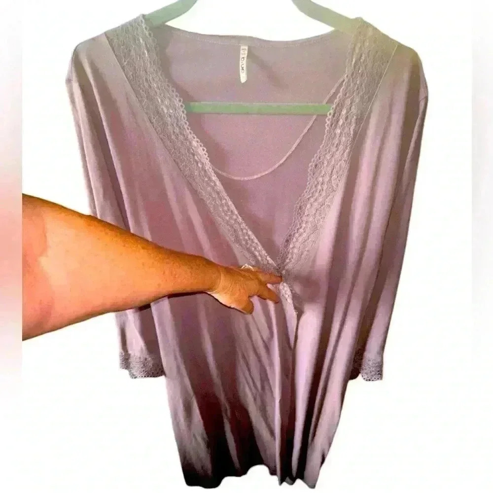 b.Up size large lavender wrap short robe. Pima cotton & modal so soft! Lace trim
